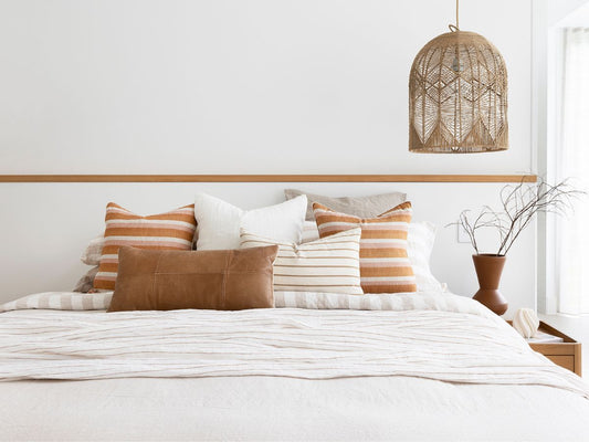 Sweet dreams and soft glows: Your essential guide to bedroom pendant lighting