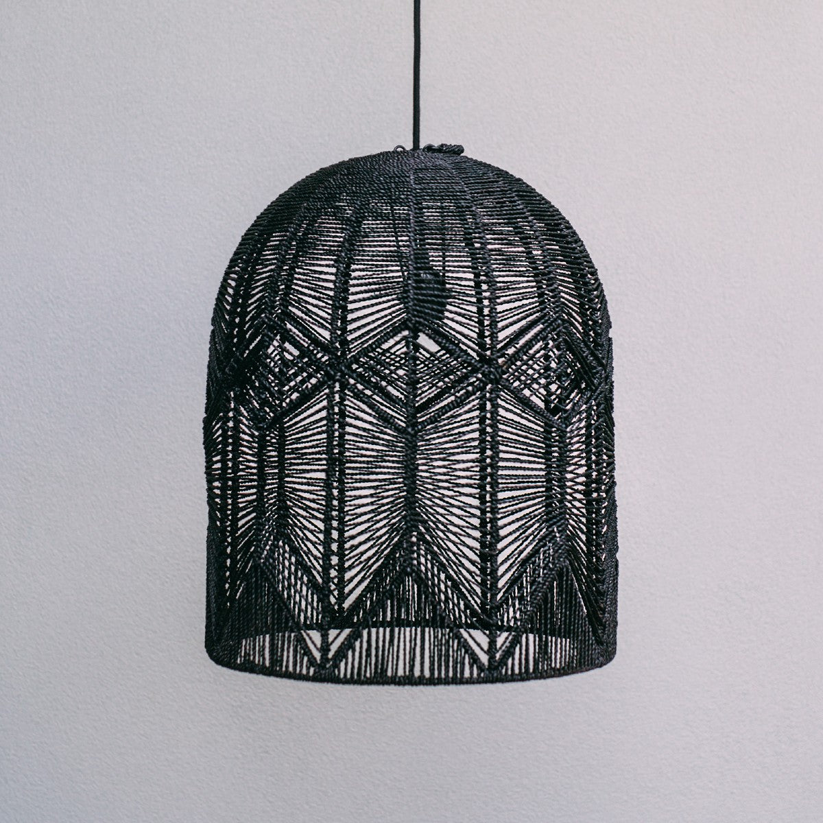 seagrass pendant light, photo on a plain grey background enables you to see the beautiful pattern in the weave.